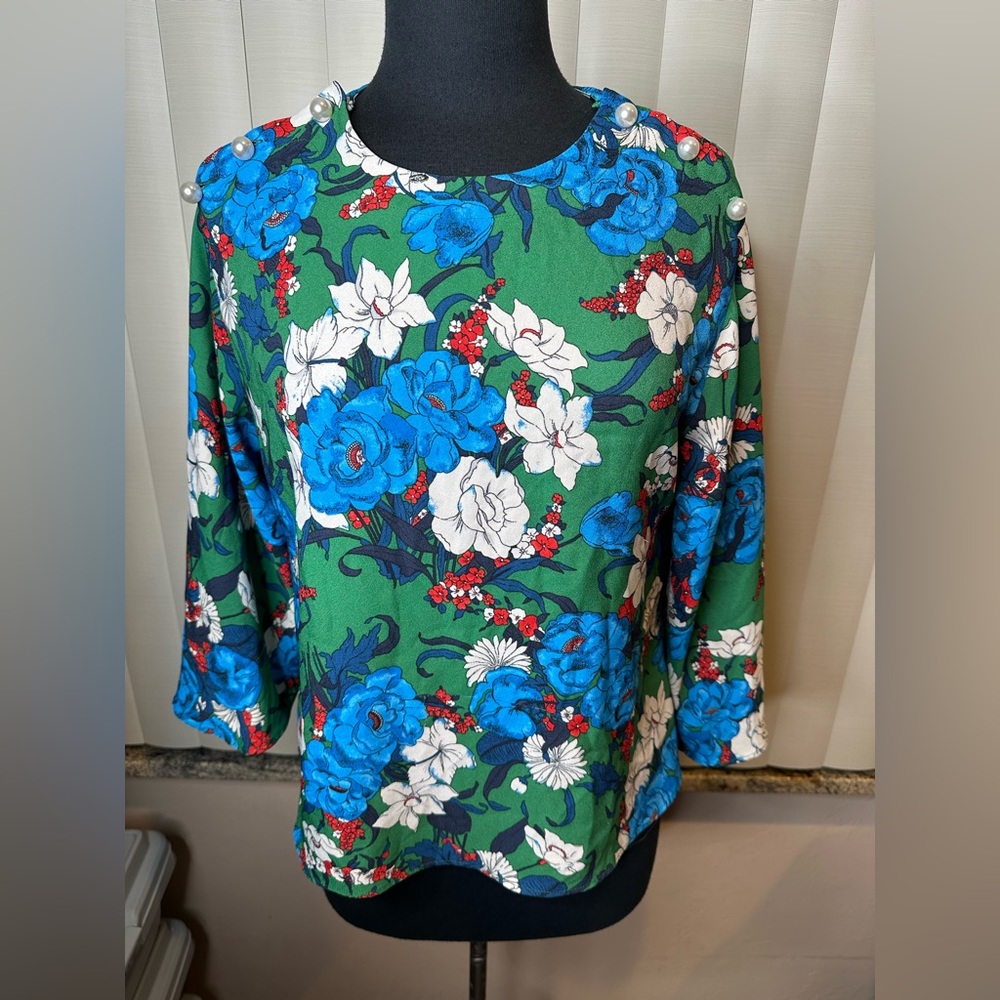 Zara Basics Blue Green White Ruffled 3/4 Sleeve Blouse Pearl Buttons Size Small